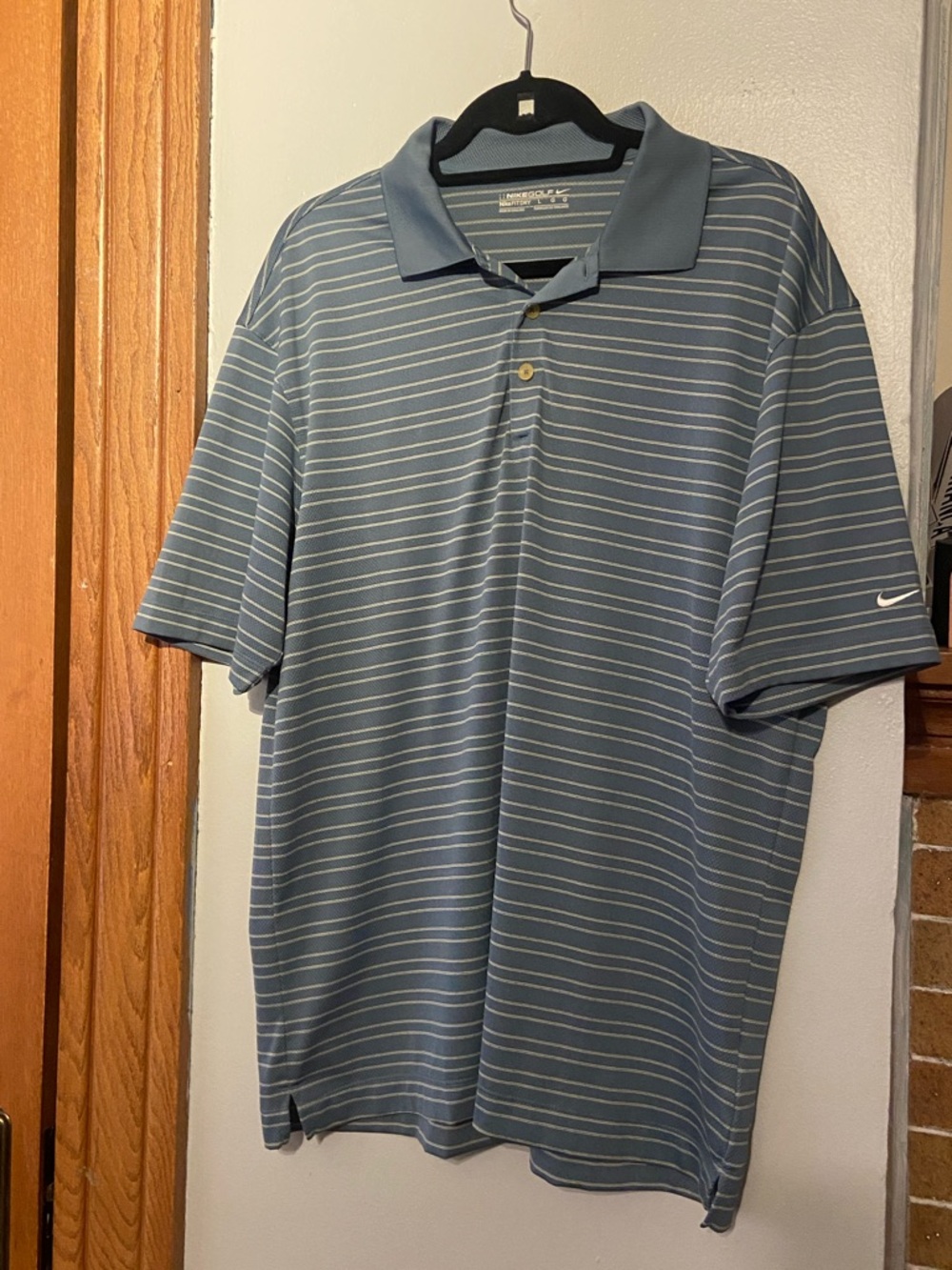 Nike Fitdry Men’s L Slate Blue/White Horizontal Stripe Polo EUC
